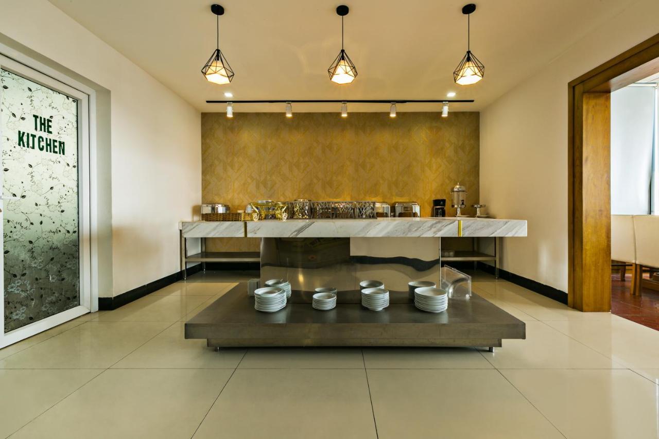 Anh Phuong Hotel & Apartment Da Nang Exterior photo